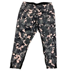 Torrid Active Pink Camo Mesh Leggings Size 2 Cropped Length Workout Wear